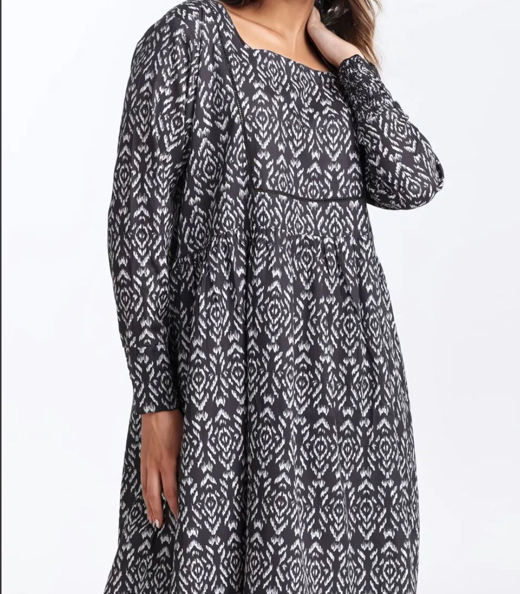 Printed Square Neck Maxi Dress